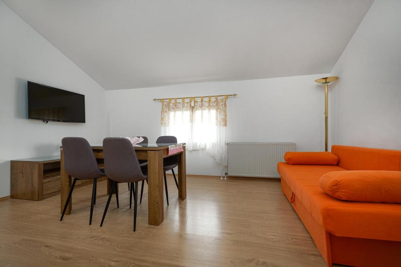 Mima Apartamento Poreč Exterior foto