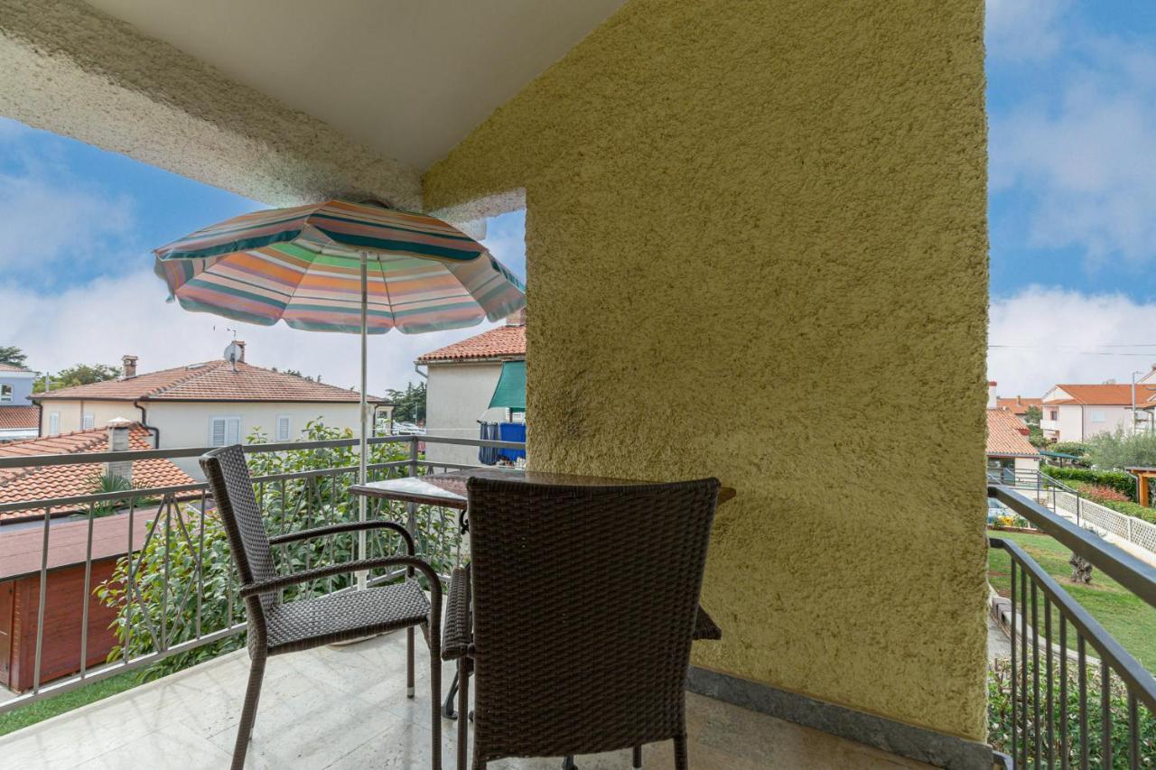 Mima Apartamento Poreč Exterior foto