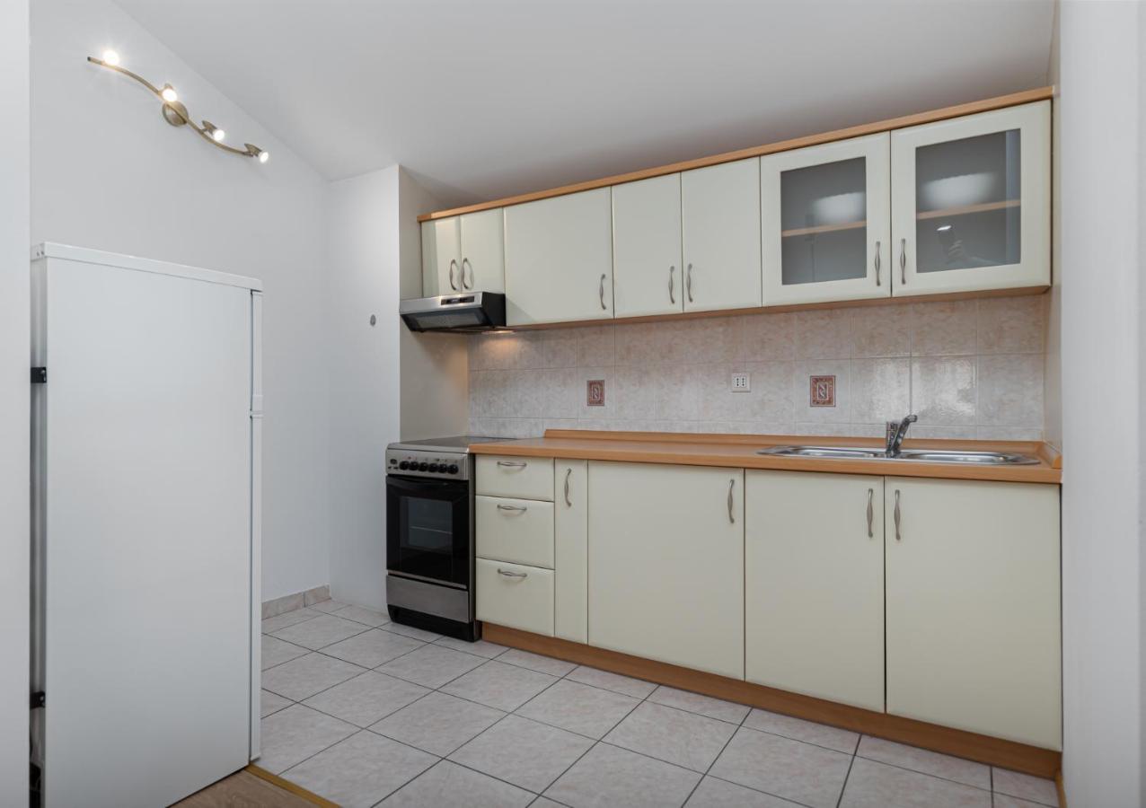 Mima Apartamento Poreč Exterior foto
