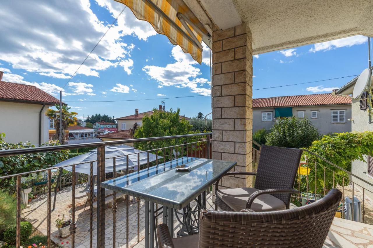 Mima Apartamento Poreč Exterior foto
