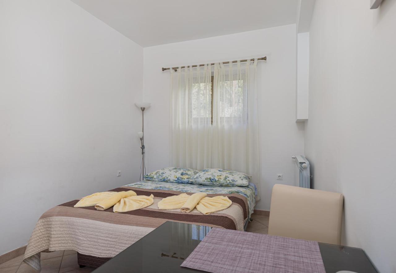 Mima Apartamento Poreč Exterior foto