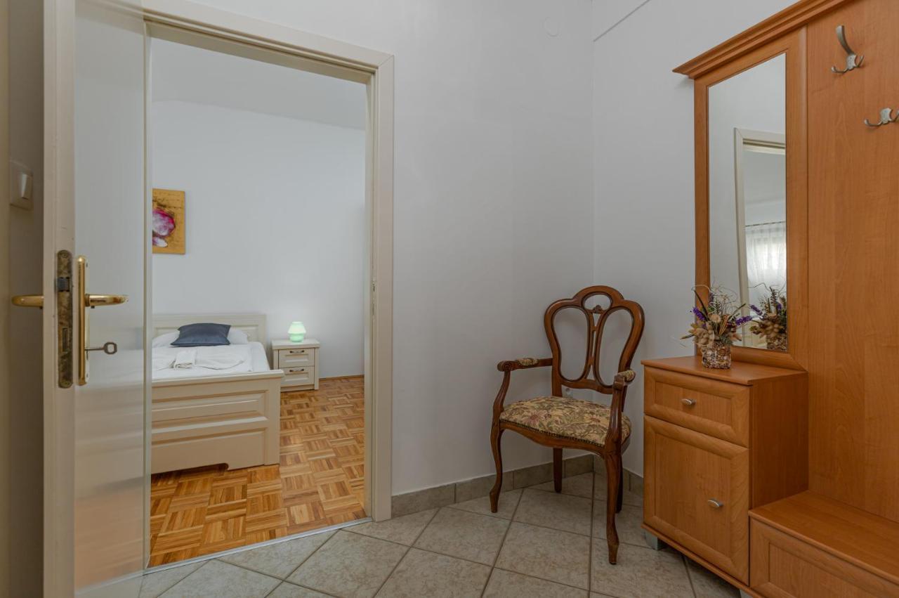 Mima Apartamento Poreč Exterior foto